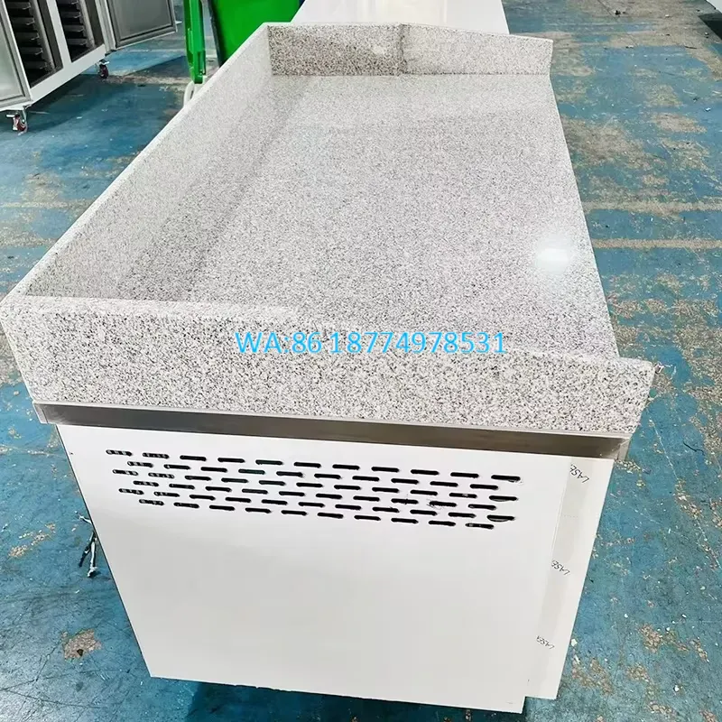 Commercial Kitchen Worktops - WMWMNU 상업용 2도어 카운터형 냉장고, 작업대
